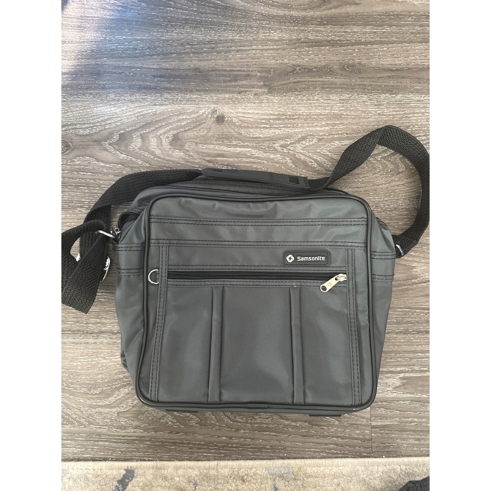 3/$30 Samsonite Messenger Bag Charcoal Gray Nylon Shoulder Crossbody Travel